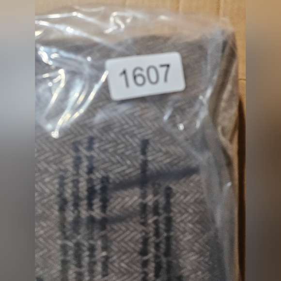 The Vermont Country Store Polyester Shawl Cape Tan Chevron Pattern Womens L/XL - Picture 9 of 9